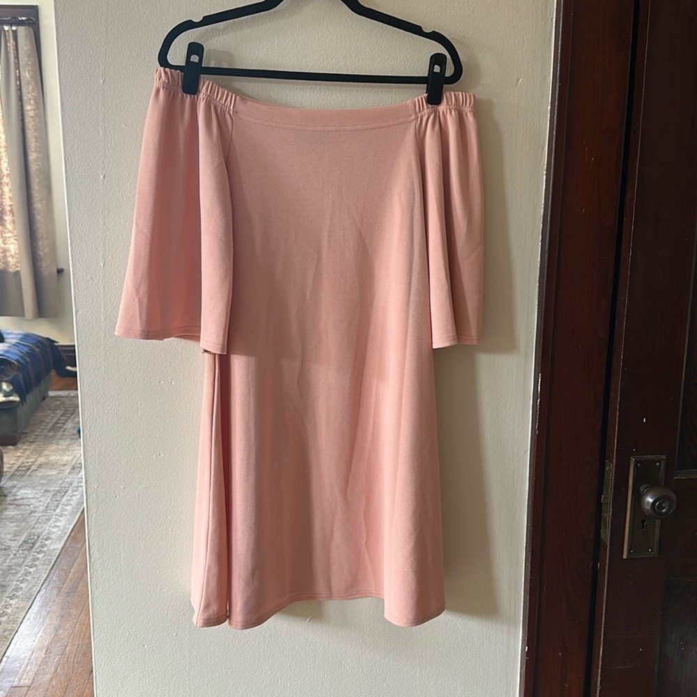 Pink off shoulder dress 1x